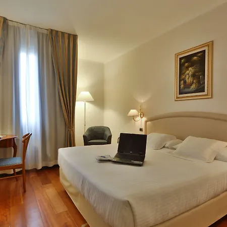 Hotel Western Globus Forli