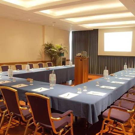 Western Globus Hotel