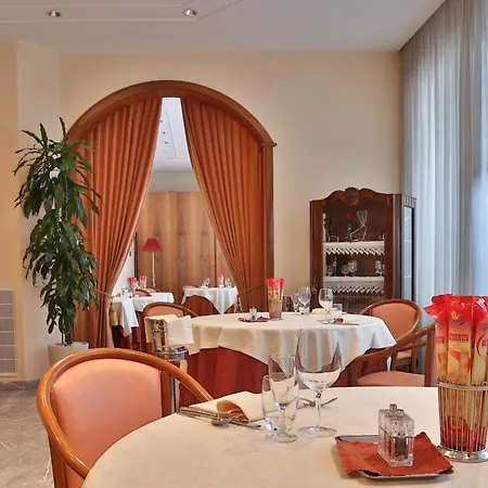 Western Globus Hotel Forlì