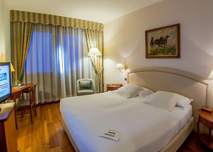 Western Globus Hotel Forlì