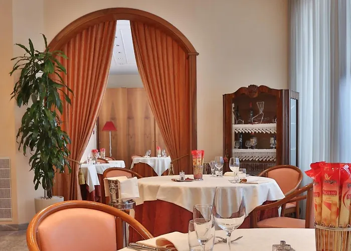 Western Globus Otel Forlì